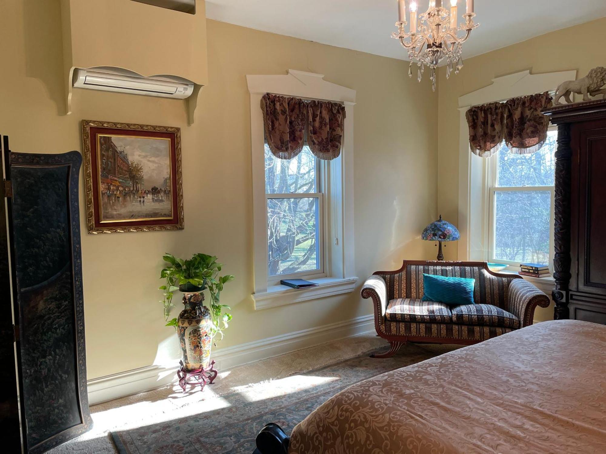 Hollinger House Bed & Breakfast Wabank