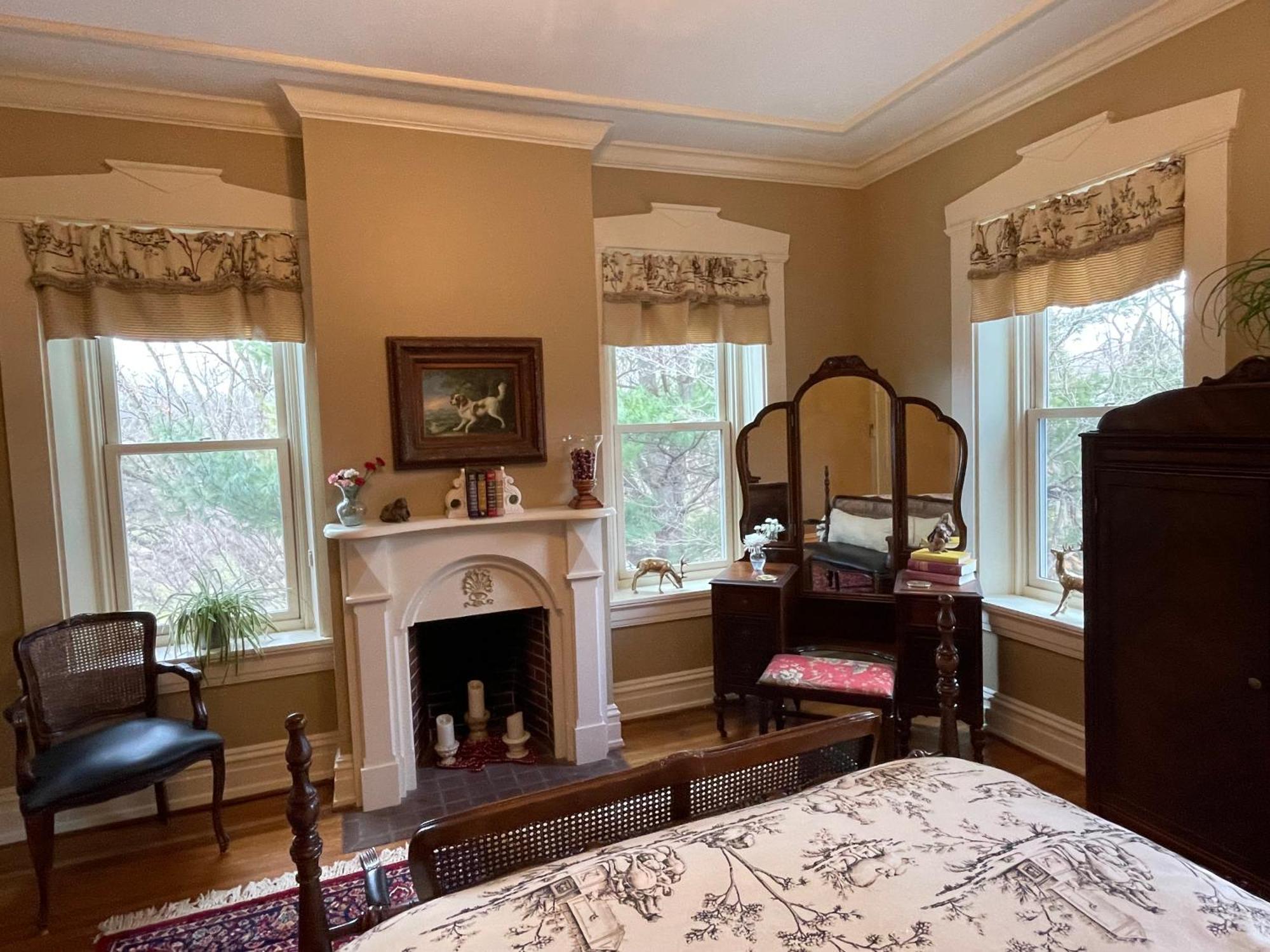 Hollinger House Bed & Breakfast 3*